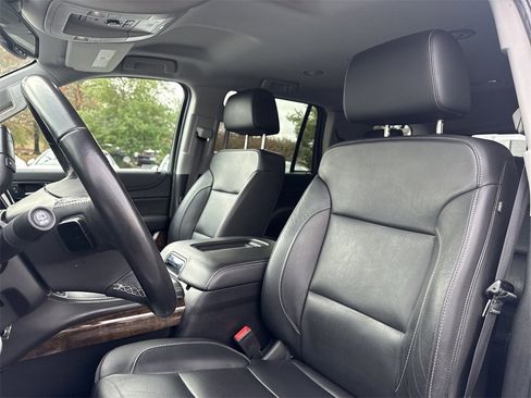 Used 2020 Chevrolet Tahoe LT image 12