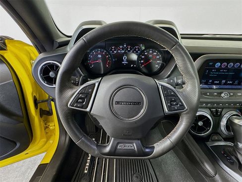 Used 2017 Chevrolet Camaro LT image 11