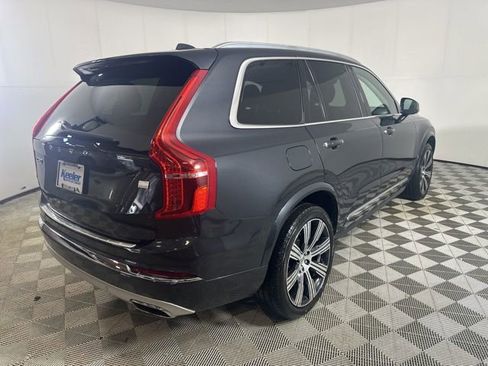 Used 2021 Volvo XC90 T8 Inscription w/ Climate Package image 5