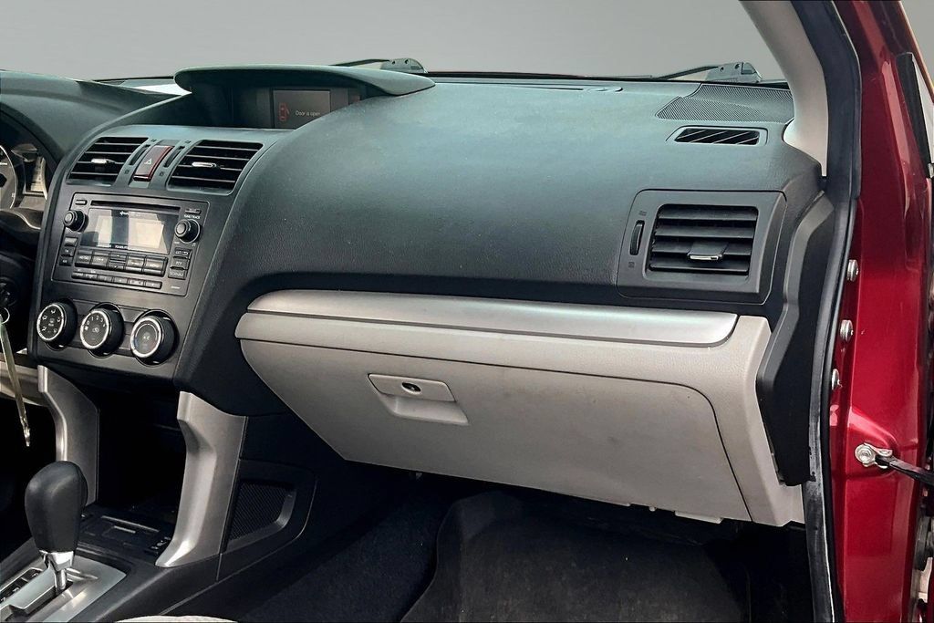 Used 2014 Subaru Forester 2.5i Premium w/ Popular Package #2 AWD/4WD image 27