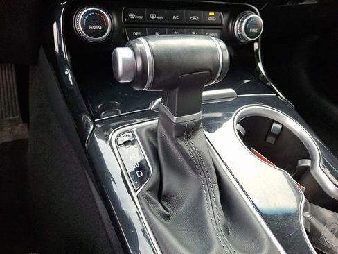 Used 2018 Kia Stinger image 13