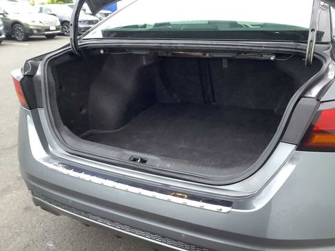 Used 2022 Nissan Altima 2.5 SR FWD image 14