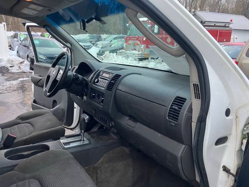 Used 2005 Nissan Frontier NISMO RWD image 22