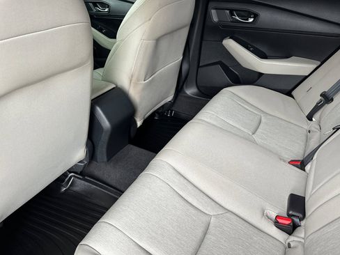 Used 2023 Honda Accord EX image 14