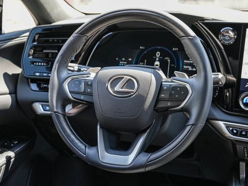 Used 2025 Lexus RX 350 AWD/4WD image 14