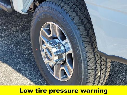 New 2026 Ford F250 Lariat w/ FX4 Off-Road Package image 7