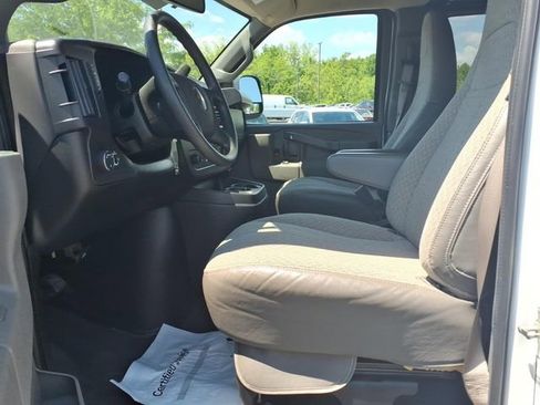 Used 2023 Chevrolet Express 3500 LT w/ LT Preferred Equipment Group RWD image 18