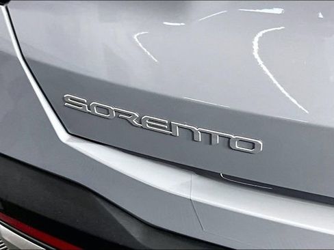 New 2026 Kia Sorento SX FWD image 10