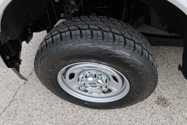 Used 2020 Ford F250 XL w/ Power Equipment Group AWD/4WD image 16