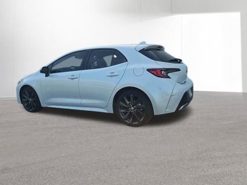 Used 2023 Toyota Corolla XSE FWD image 4