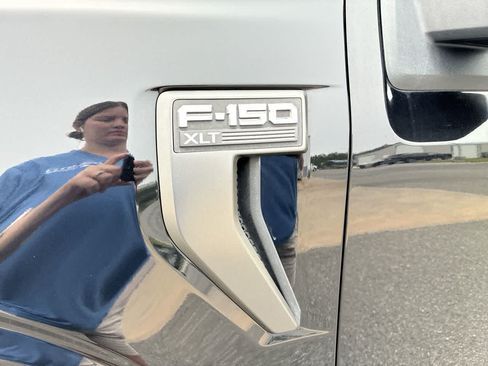 Used 2021 Ford F150 XLT w/ Equipment Group 302A High RWD image 31