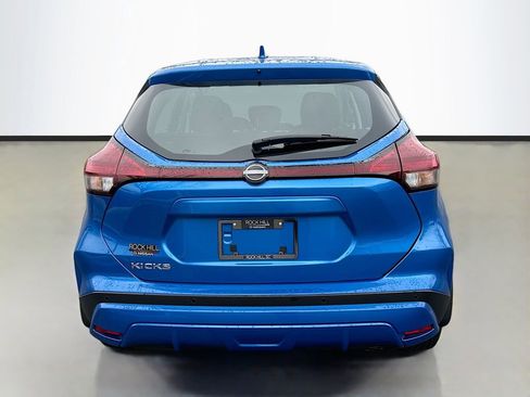 Used 2024 Nissan Kicks S image 6