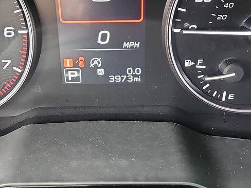 Certified 2025 Subaru Outback Premium image 6