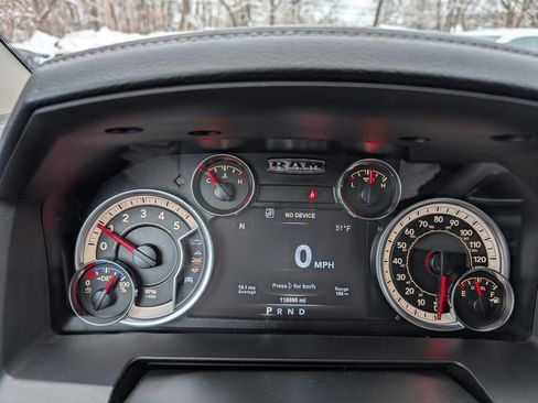 Used 2018 RAM 1500 Laramie w/ Convenience Group image 21