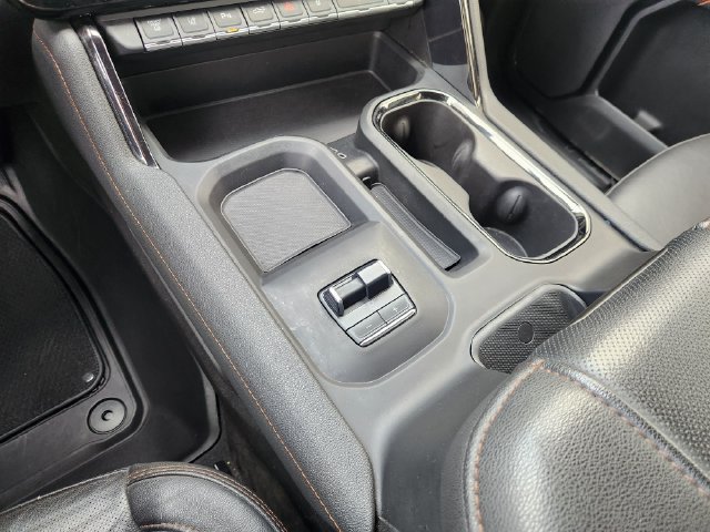 Used 2024 GMC Sierra 2500 AT4 w/ AT4 Premium Plus Package AWD/4WD image 23