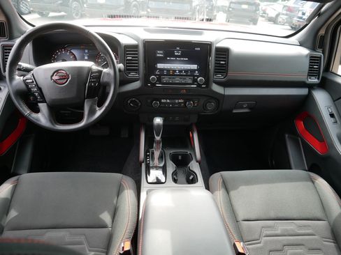 Certified 2023 Nissan Frontier PRO-4X w/ Technology Package AWD/4WD image 10