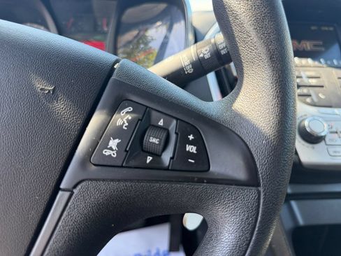 Used 2012 GMC Terrain SLE w/ LPO, Chrome Package FWD image 18