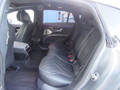 Used 2023 Mercedes-Benz EQS 580 4MATIC image 20