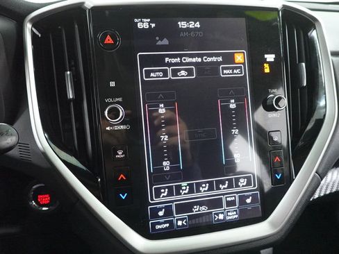 Used 2024 Subaru Ascent Premium w/ Convenience Package image 19