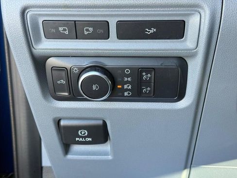 Used 2022 Ford F150 XLT w/ Equipment Group 302A High image 21