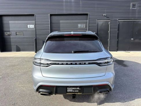 Certified 2024 Porsche Macan image 9