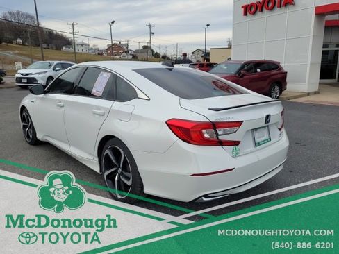 Used 2022 Honda Accord Sport image 10