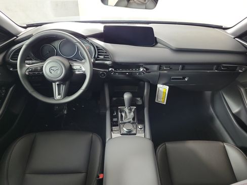 New 2026 MAZDA MAZDA3 Hatchback w/Premium Plus Pkg AWD/4WD image 13