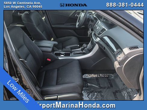 Used 2015 Honda Accord Sport image 22