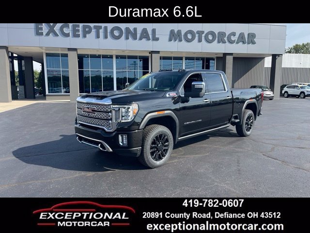 Used 2023 GMC Sierra 2500 Denali w/ Denali Black Diamond Edition AWD/4WD image 1