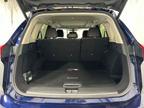 Used 2026 Nissan Rogue Platinum w/ Platinum Premium Package AWD/4WD image 50