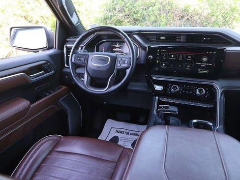 Used 2025 GMC Sierra 1500 Denali Ultimate AWD/4WD image 25