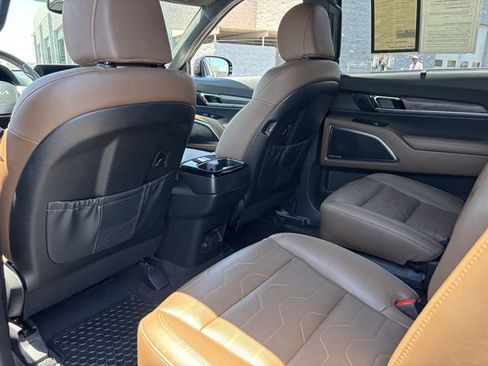 Used 2021 GMC Sierra 1500 AT4 AWD/4WD image 17