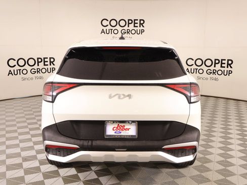 Used 2023 Kia Sportage LX AWD/4WD image 21