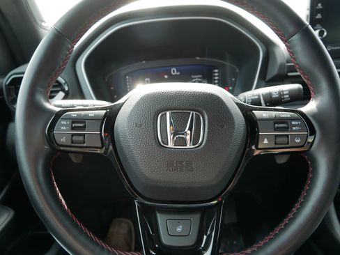 Certified 2025 Honda Pilot Black Edition image 25