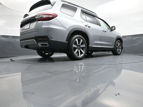 Certified 2023 Honda Pilot Touring image 32