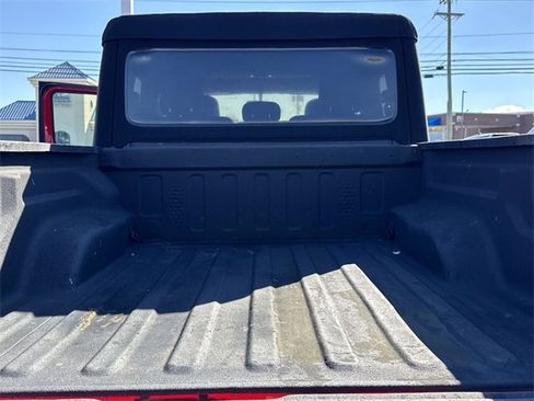 Used 2020 Jeep Gladiator Sport w/ Quick Order Package 24S image 10