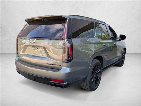 Used 2023 Cadillac Escalade Sport Platinum w/ LPO, ONYX Package image 5