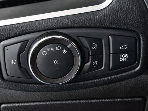 Used 2022 Ford Edge SEL w/ Convenience Package image 32