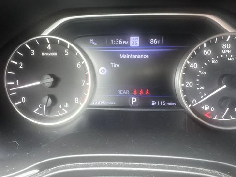 Used 2023 Nissan Maxima Platinum w/ Sport Mat Group FWD image 11