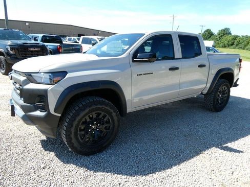 New 2026 Chevrolet Colorado Trail Boss AWD/4WD image 7