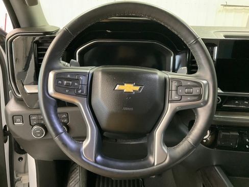 Used 2023 Chevrolet Silverado 1500 LTZ w/ Z71 Off-Road Package image 14