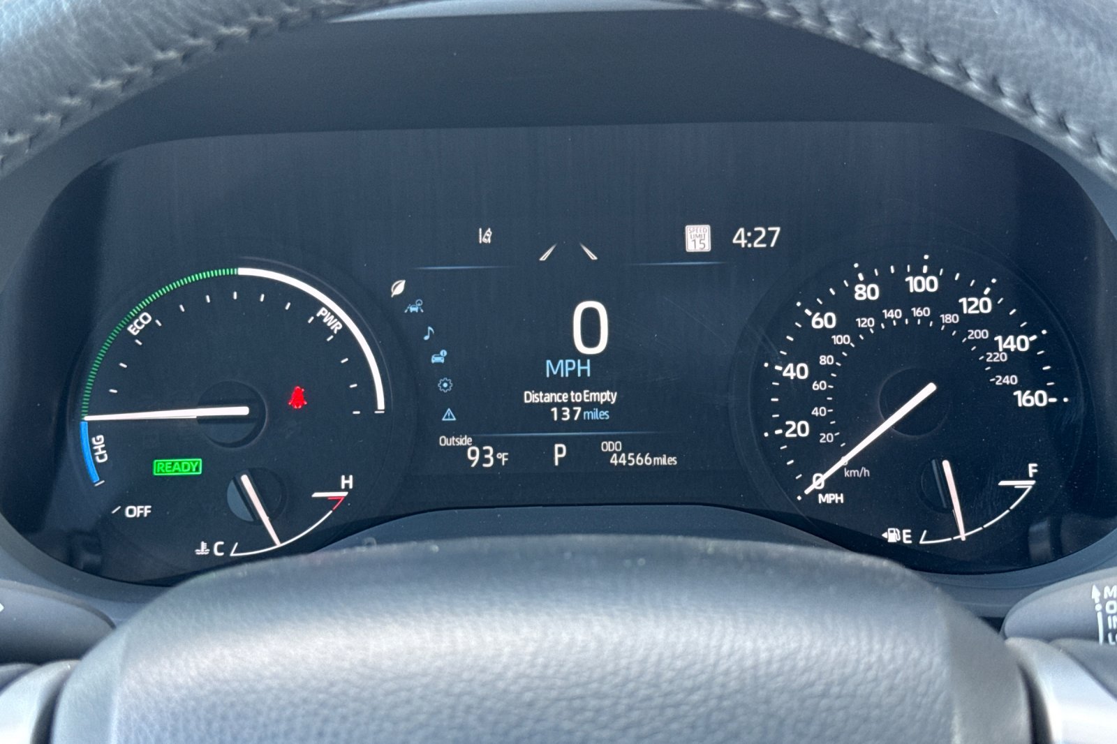 Used 2025 Toyota Sienna XLE FWD image 40