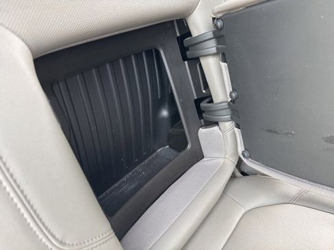 Used 2021 GMC Sierra 1500 SLT w/ SLT Premium Plus Package image 16