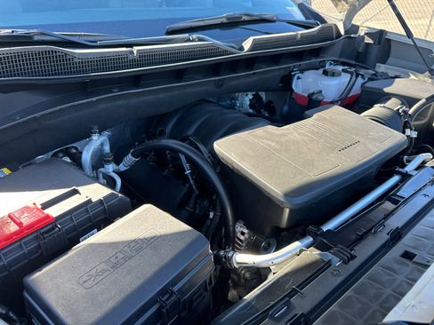 New 2026 Chevrolet Silverado 1500 ZR2 image 12