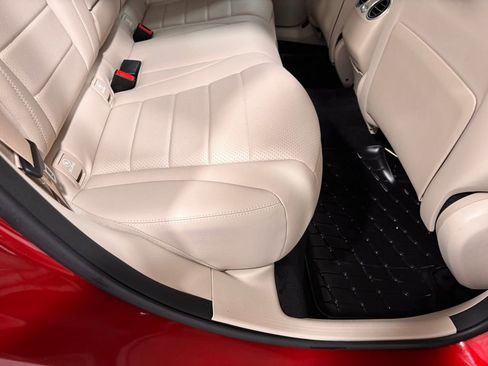 Certified 2022 Mercedes-Benz GLC 300 4MATIC image 23