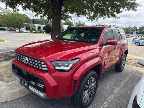 Used 2025 Toyota 4Runner Limited image 23