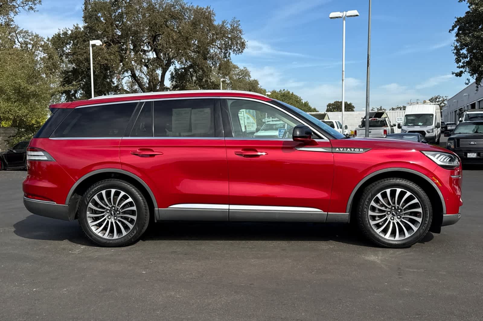 Used 2020 Lincoln Aviator Reserve RWD image 8