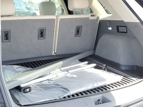 Used 2020 Cadillac XT5 Premium Luxury w/ LPO, Floor Liner Package image 30