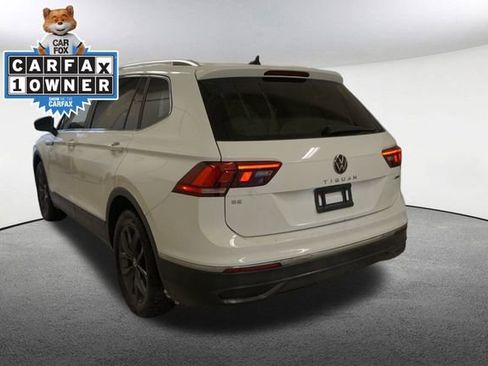 Used 2022 Volkswagen Tiguan SE image 11