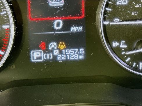 Certified 2025 Subaru Forester Premium image 17